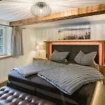 Altes Hoehlenfuehrerhaus Daire *