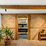 Apartament Altes Hoehlenfuehrerhaus *