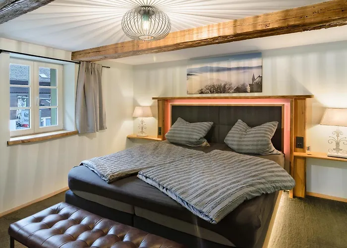 Altes Hoehlenfuehrerhaus Lägenhet *