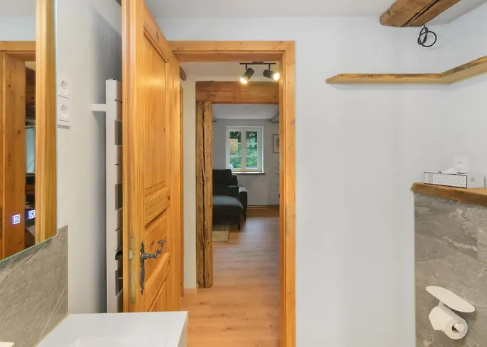 Altes Hoehlenfuehrerhaus Rubeland