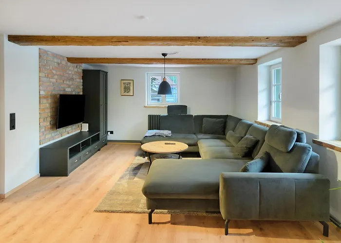 Altes Hoehlenfuehrerhaus