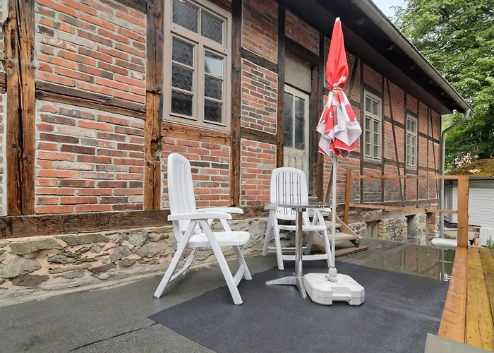 Altes Hoehlenfuehrerhaus *